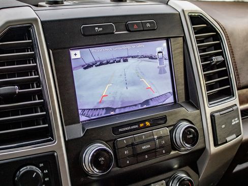 Used 2019 Ford F150 King Ranch w/ Equipment Group 601A Luxury image 38