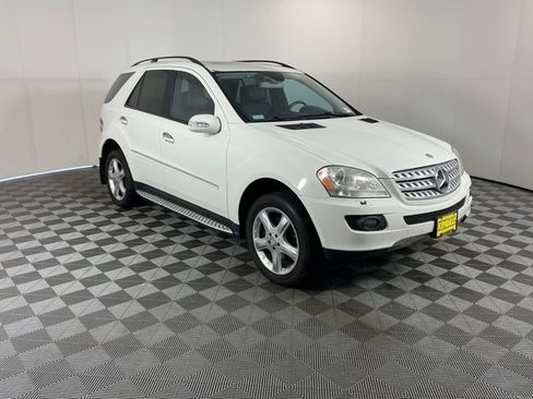 Used 2008 Mercedes-Benz ML 350 4MATIC image 3