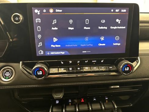 Used 2023 Chevrolet Colorado LT w/ LT Convenience Package III AWD/4WD image 18