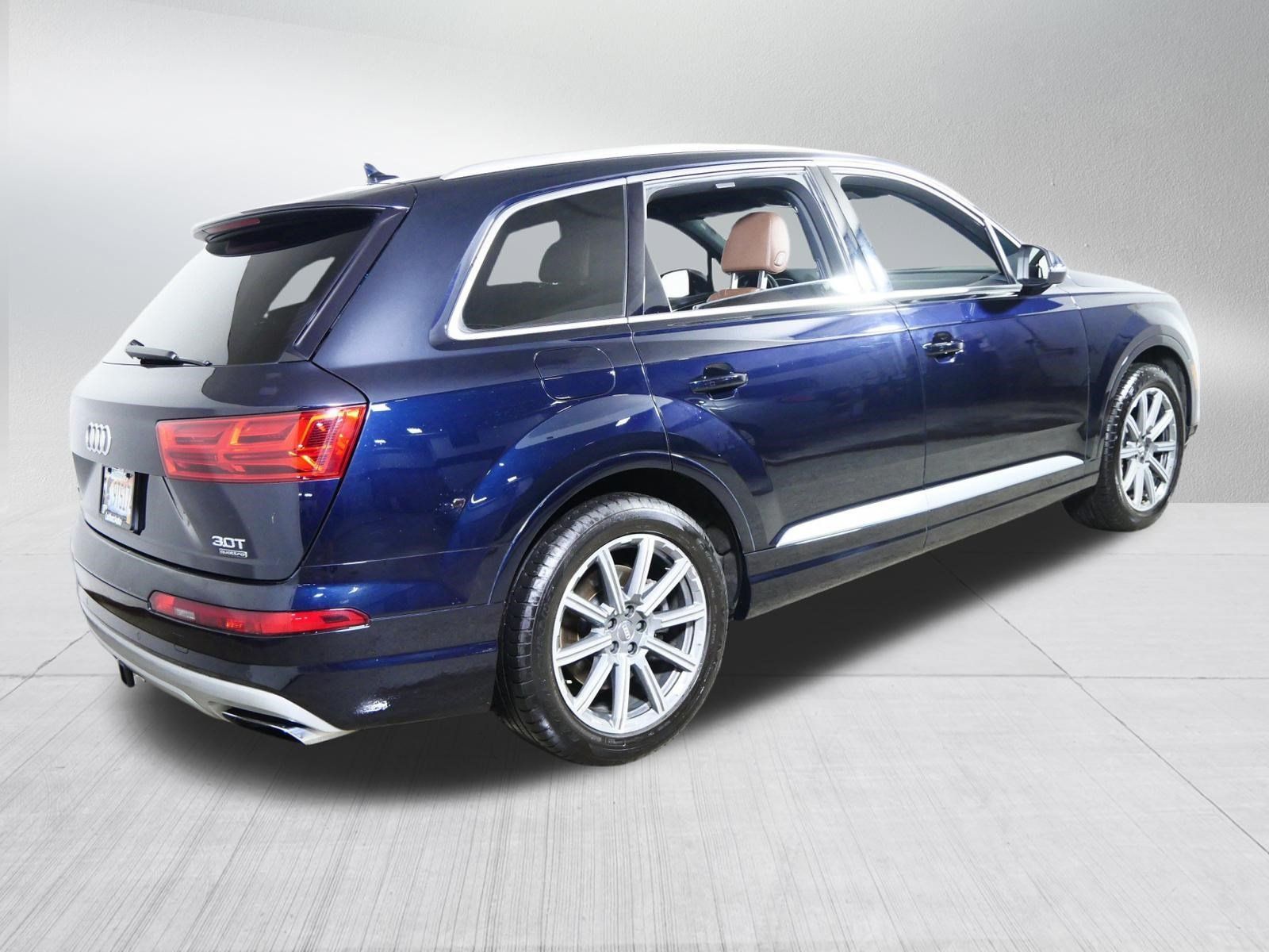 Used 2017 Audi Q7 3.0T Prestige w/ Prestige Package AWD/4WD image 7