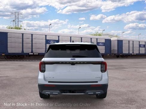New 2026 Ford Explorer Active AWD/4WD image 5