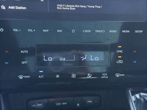 Used 2024 Hyundai Tucson Limited FWD image 25