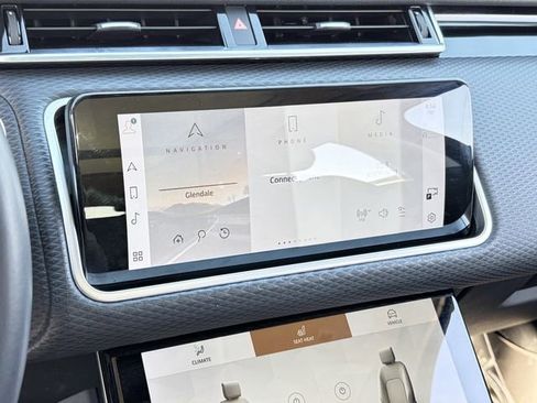 Used 2022 Land Rover Range Rover Velar S AWD/4WD image 13