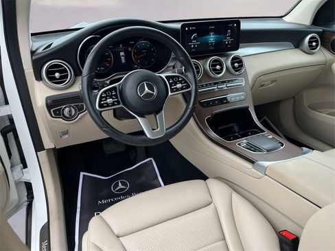 Certified 2022 Mercedes-Benz GLC 300 4MATIC w/ Premium Package Lite image 10
