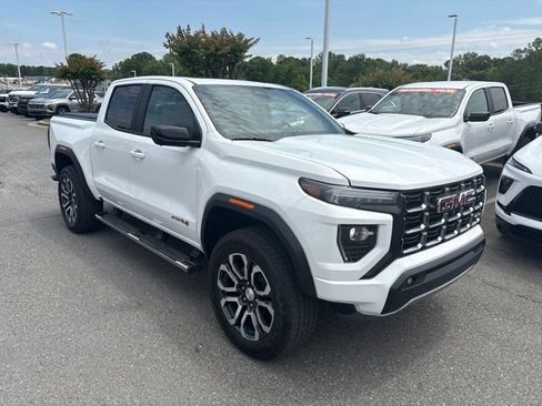 Used 2024 GMC Canyon AT4 w/ Technology Package AWD/4WD image 1