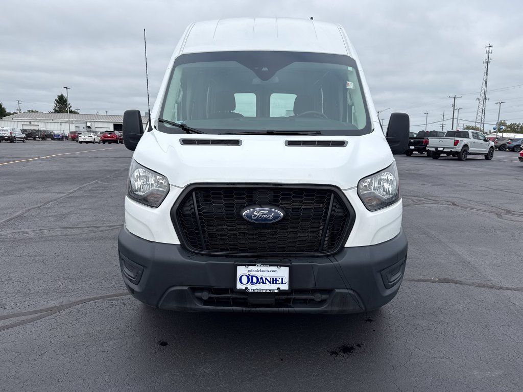 Used 2023 Ford Transit 250 148 High Roof RWD image 3