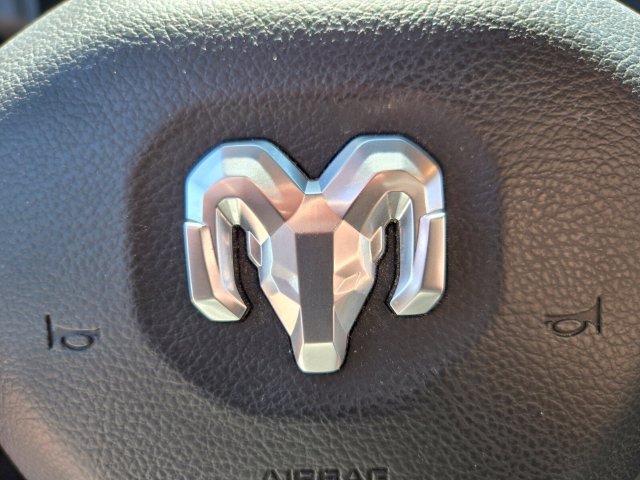 Used 2024 RAM 2500 Big Horn AWD/4WD image 33