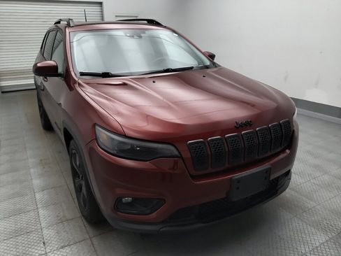 Used 2021 Jeep Cherokee Latitude Plus FWD image 15