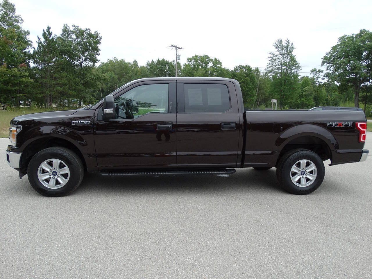 Used 2019 Ford F150 4x4 SuperCrew XLT w/ Equipment Group 301A Mid image 5
