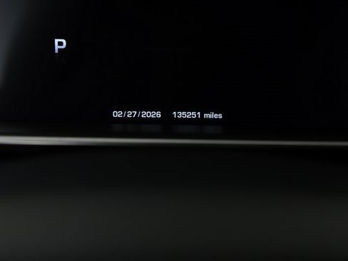 Used 2016 Land Rover Range Rover HSE image 13