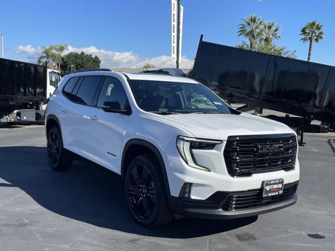 New 2026 GMC Acadia Elevation w/ Black Edition image 3
