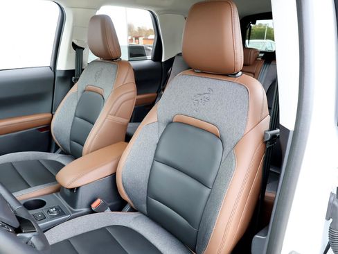 Used 2024 Ford Bronco Sport Outer Banks w/ Tech Package image 20