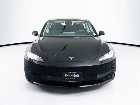 Used 2025 Tesla Model 3 Long Range RWD image 2