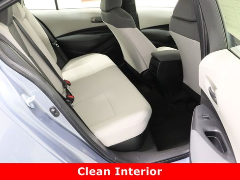 Used 2022 Toyota Corolla LE image 31