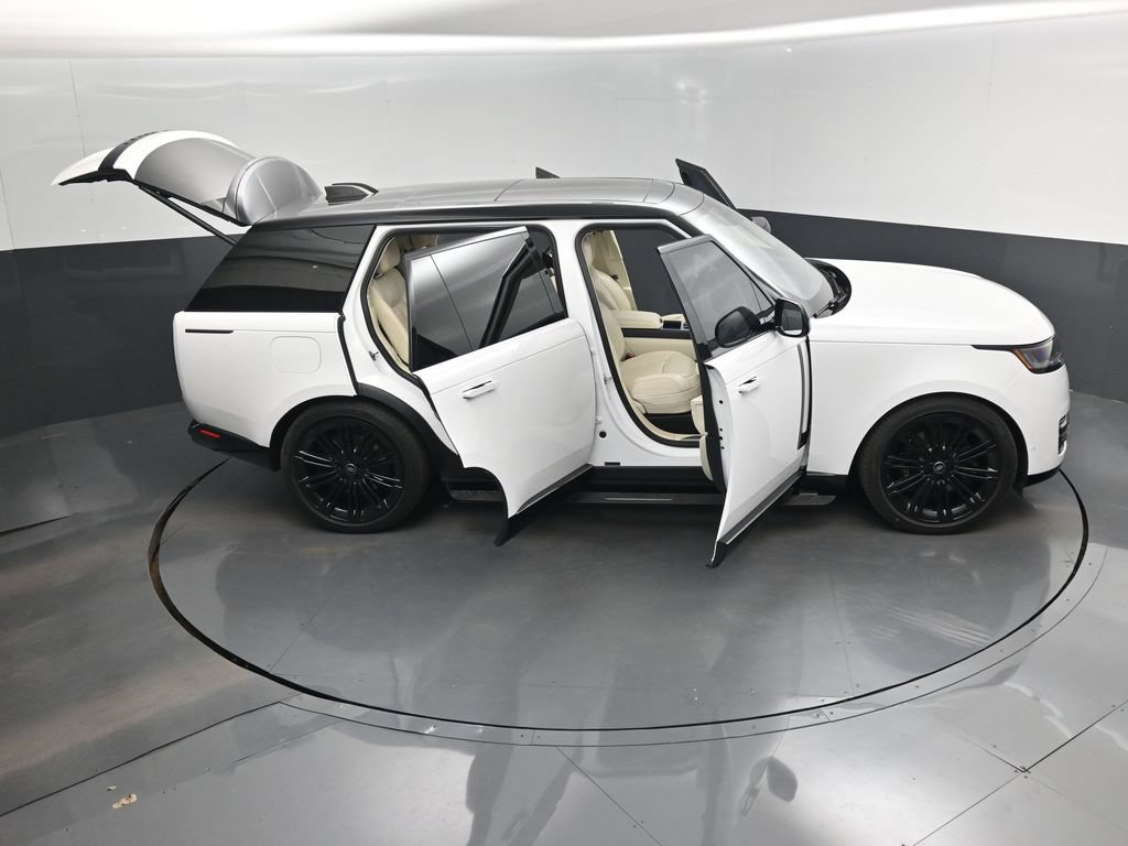 Used 2023 Land Rover Range Rover Long Wheelbase Autobiography AWD/4WD image 18