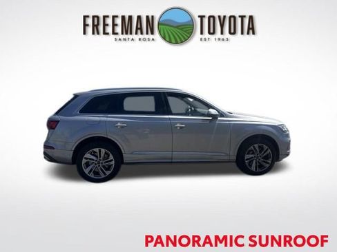 Used 2022 Audi Q7 3.0T Premium Plus w/ Premium Plus Package AWD/4WD image 4