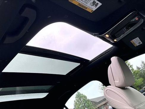 Certified 2023 Mercedes-Benz C 300 4MATIC Sedan image 30