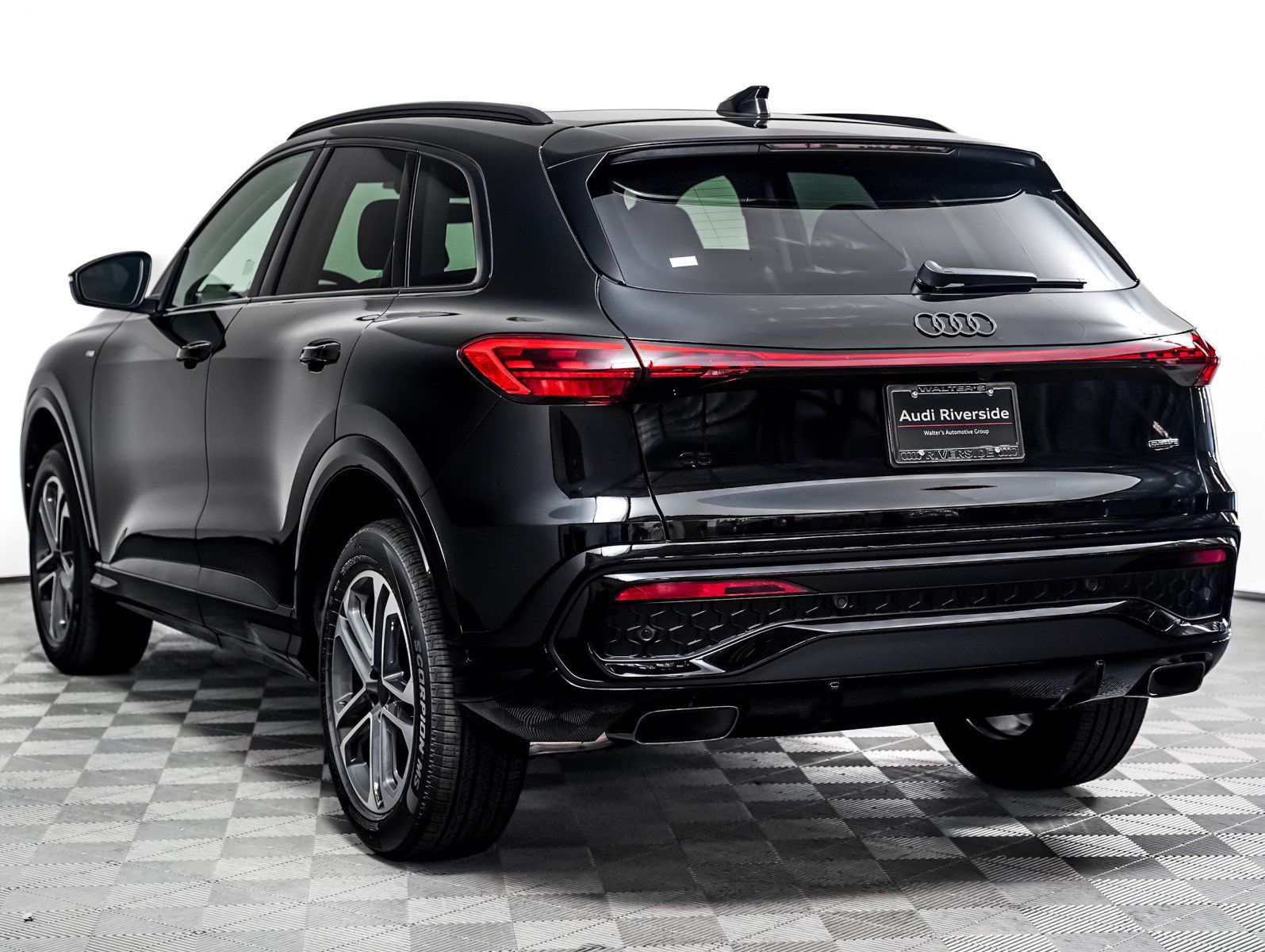 New 2026 Audi Q5 2.0T AWD/4WD image 2