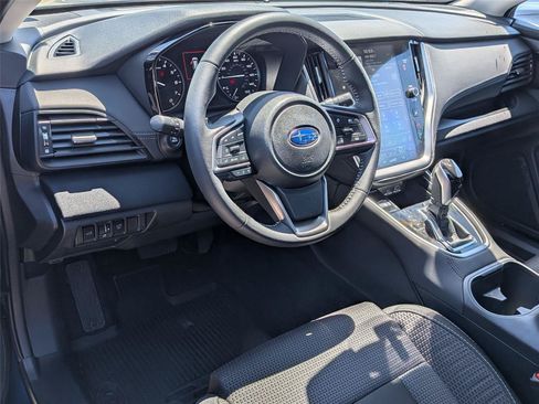 Used 2025 Subaru Outback Premium AWD/4WD image 35