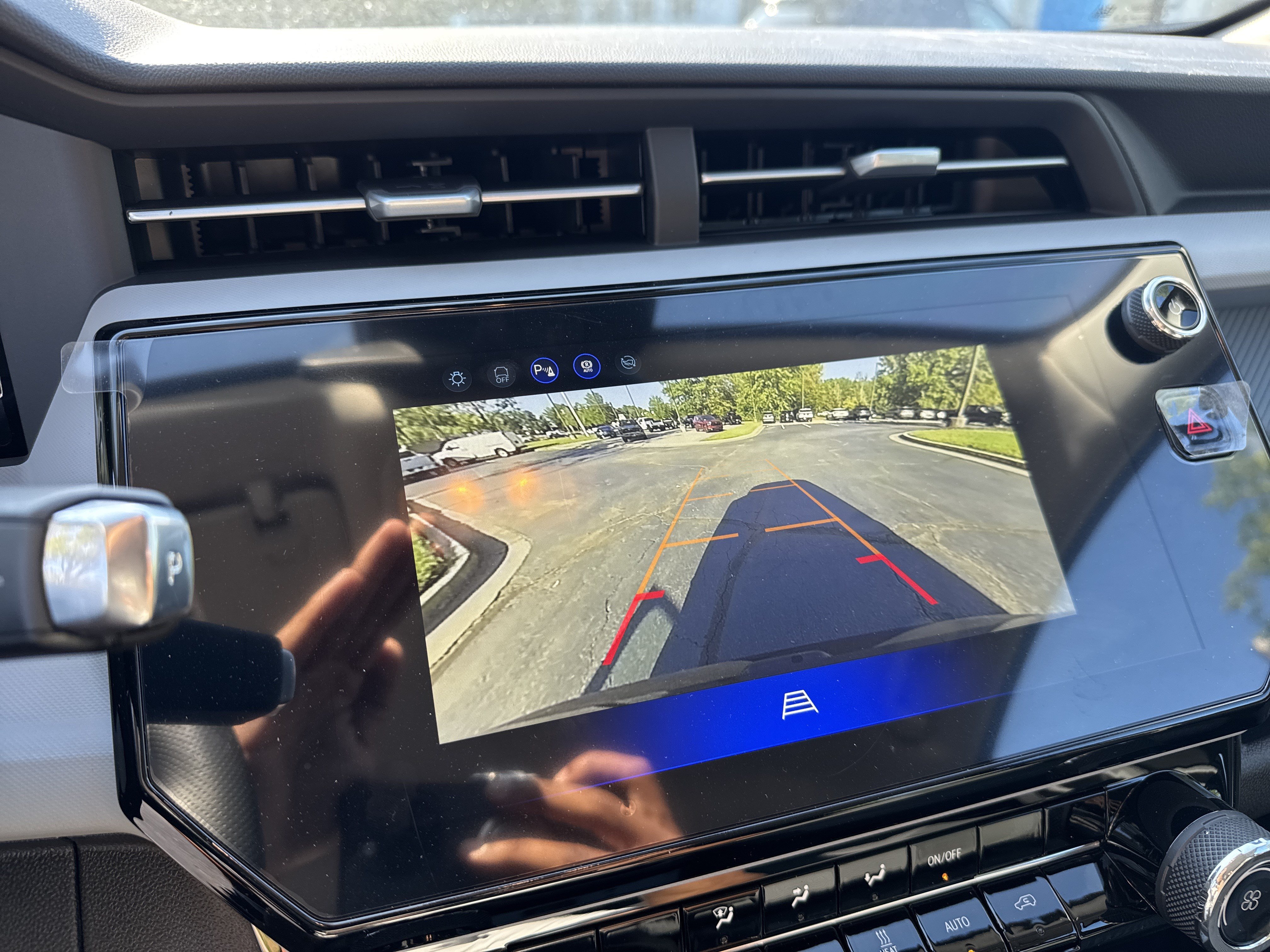 New 2027 Chevrolet Bolt LT FWD image 29
