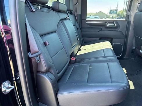 Used 2024 GMC Sierra 3500 SLT w/ SLT Premium Package image 12