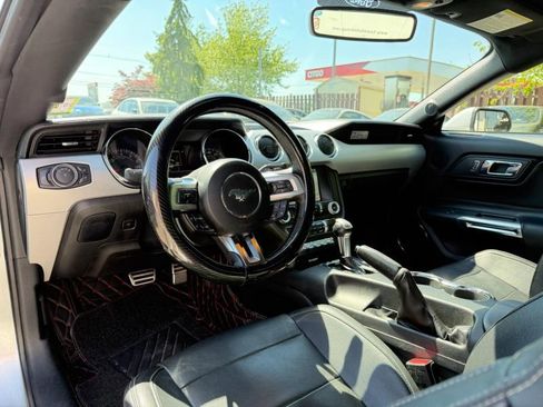 Used 2016 Ford Mustang Premium RWD image 13