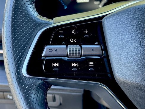 Used 2024 Nissan Ariya FWD image 22