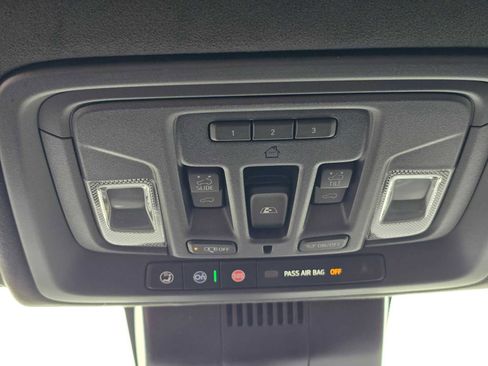 New 2024 GMC Sierra 1500 AT4X w/ AT4X AEV Edition image 33