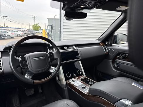 Used 2018 Land Rover Range Rover Long Wheelbase Supercharged AWD/4WD image 11
