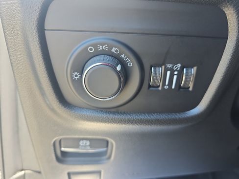 New 2026 Jeep Grand Cherokee L 2WD image 28