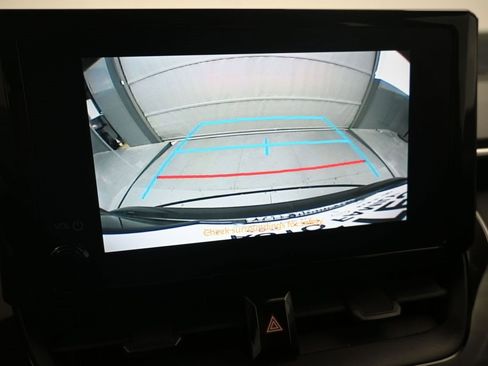 Used 2023 Toyota Corolla LE image 15