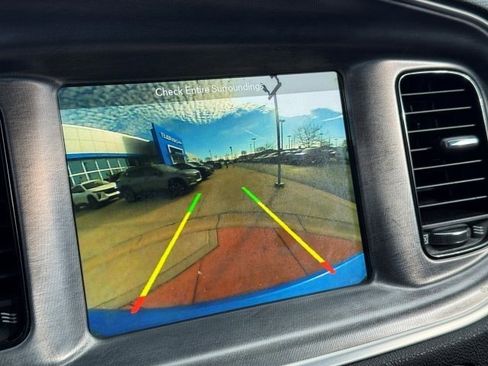 Used 2018 Dodge Charger R/T image 29