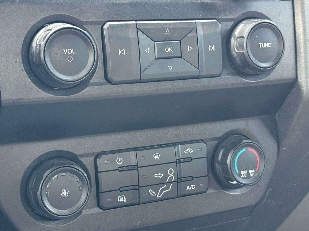 Used 2021 Ford F250 XL w/ Power Equipment Group AWD/4WD image 22