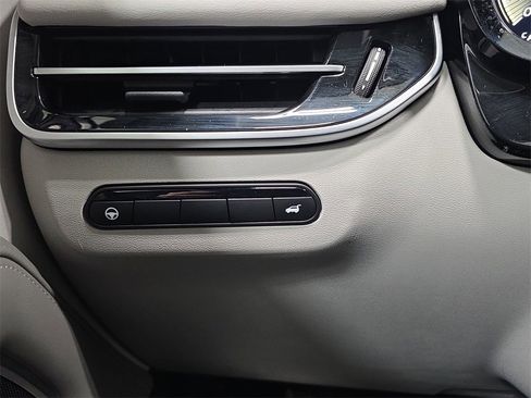 Certified 2026 INFINITI QX60 Luxe w/ Cargo Package image 23