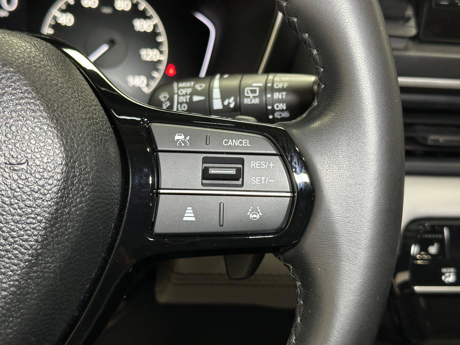 Certified 2025 Honda Pilot EX-L image 26