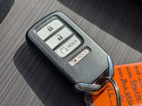 Used 2022 Honda Ridgeline Black Edition image 33