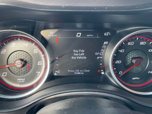 Used 2022 Dodge Charger SXT image 41