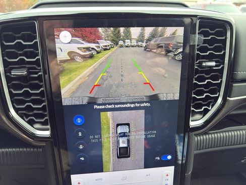 New 2025 Ford Ranger Lariat w/ FX4 Off-Road Package image 32