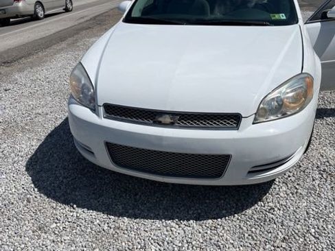 Used 2012 Chevrolet Impala LT w/ LT Sunroof Package image 4