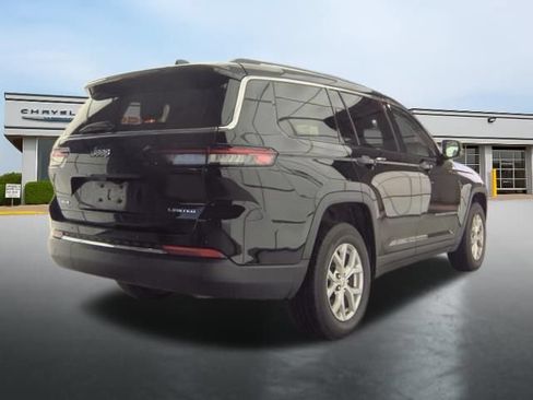 Used 2023 Jeep Grand Cherokee L Limited AWD/4WD image 4