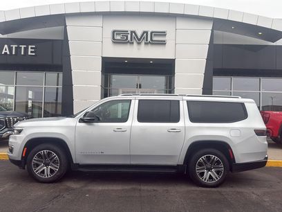 Used 2024 Jeep Wagoneer L Series II w/ Flexible Seating Group