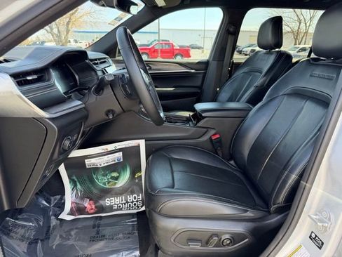 Used 2021 Jeep Grand Cherokee L Overland image 19