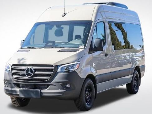 New 2025 Mercedes-Benz Sprinter 2500 image 3