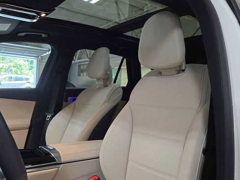 Certified 2026 Mercedes-Benz GLC 300 4MATIC image 21