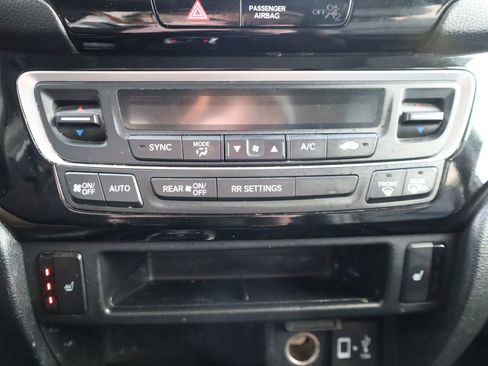 Used 2020 Honda Ridgeline RTL-E image 39