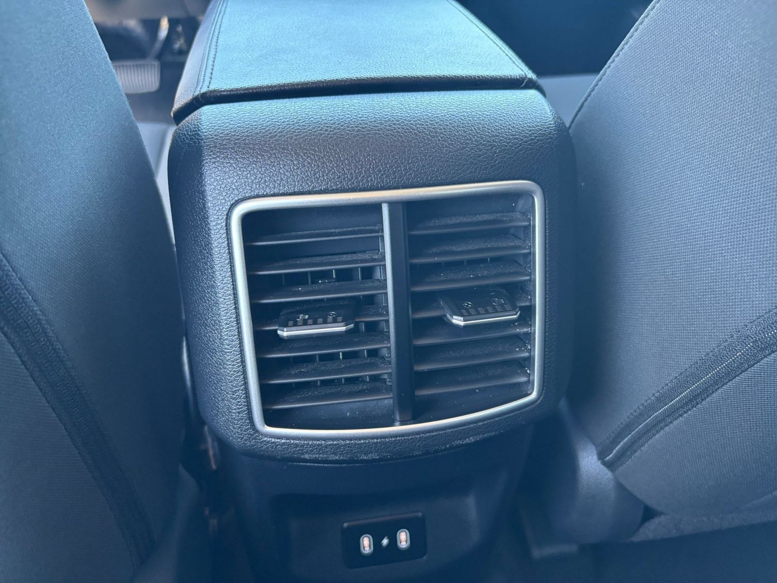 Used 2026 Kia Sportage LX FWD image 22