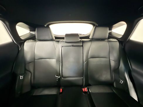 Used 2023 Toyota Venza Nightshade AWD/4WD image 33
