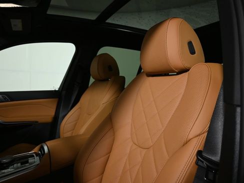 New 2026 BMW X5 xDrive40i w/ M Sport Package image 15