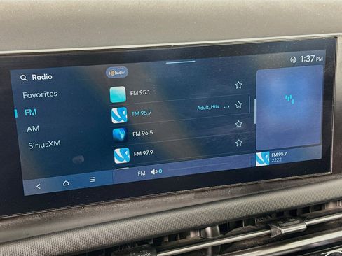 Used 2025 Hyundai Tucson SEL FWD image 21