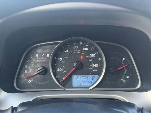 Used 2013 Toyota RAV4 XLE image 34